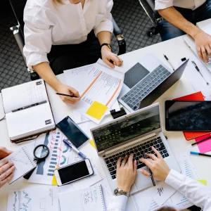 Proč má IT Asset Management v menších firmách stále pověst „nedosažitelného ideálu“ a co s tím