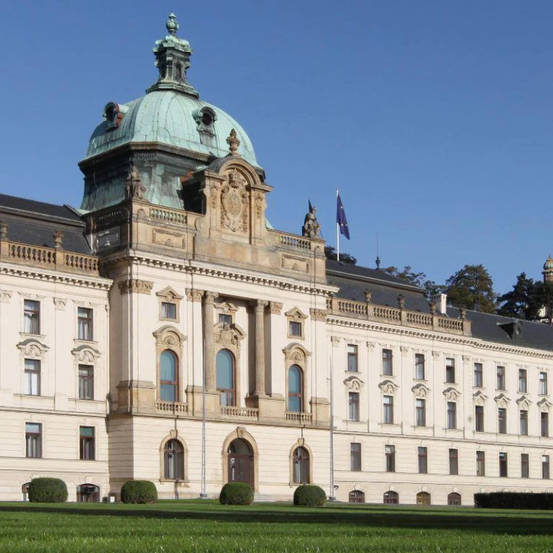 ALVAO zdigitalizovalo systém papírových žádanek na Úřadu vlády České republiky